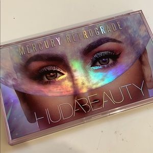 Huda Beauty Mercury Retrograde Palette